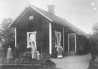 Banvaktsstugan nr 503 i Kolbäck på 1920-talet